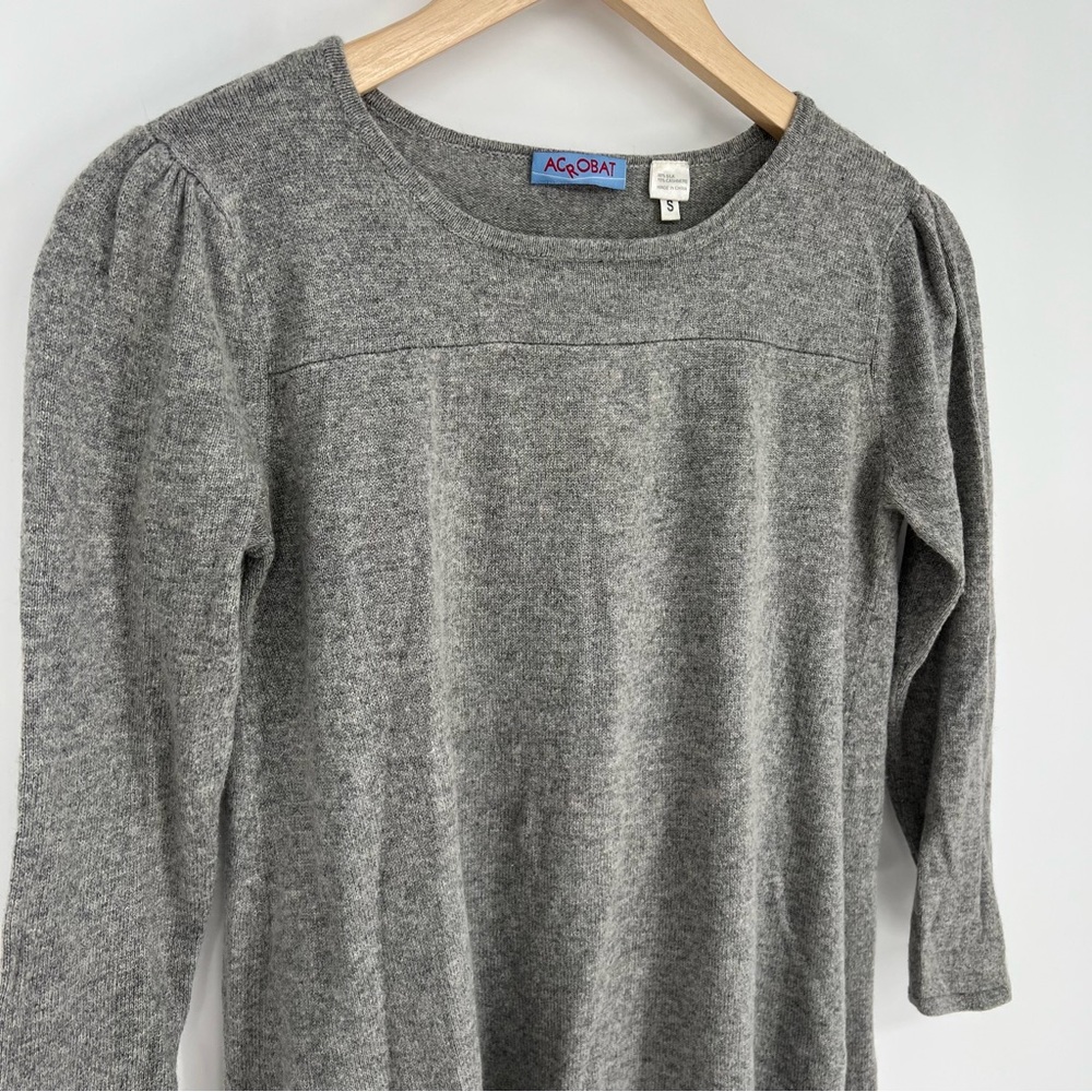Acrobat Sweater Women's Small‎ Silk Cashmere Ruffle Hem Pullover Gray Back Slit - Picture 3 of 12